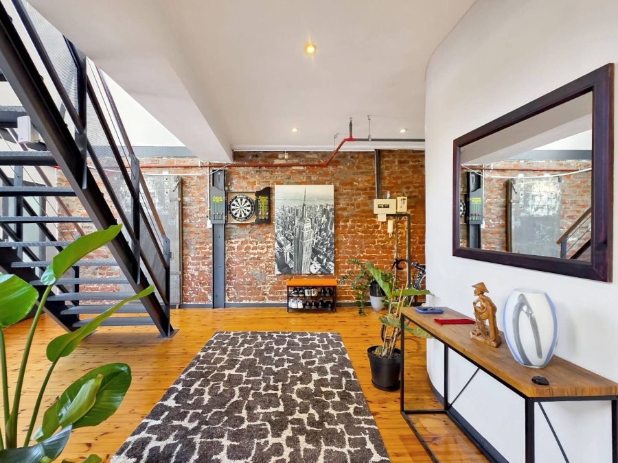 1 Bedroom Property for Sale in Cape Town City Centre Western Cape